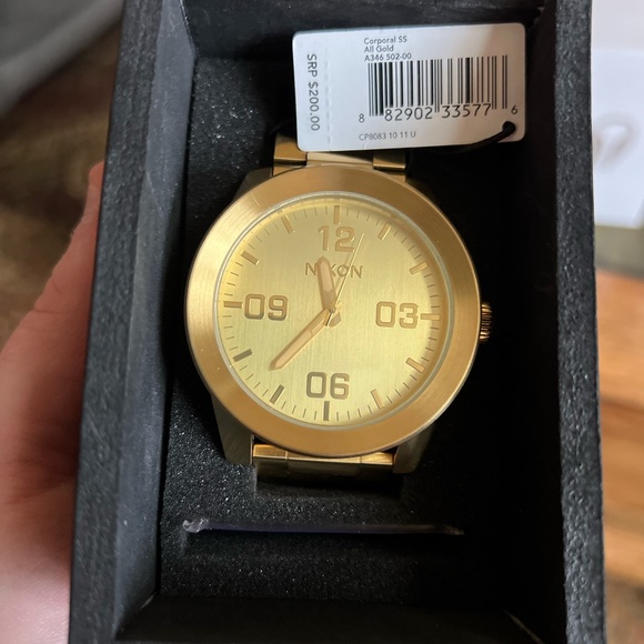 Nixon Corporal SS - All Gold - Like New - Picture 2 of 6